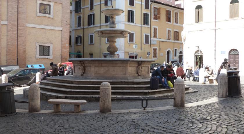 Colosseo Homerents 2 Roma Quarto foto